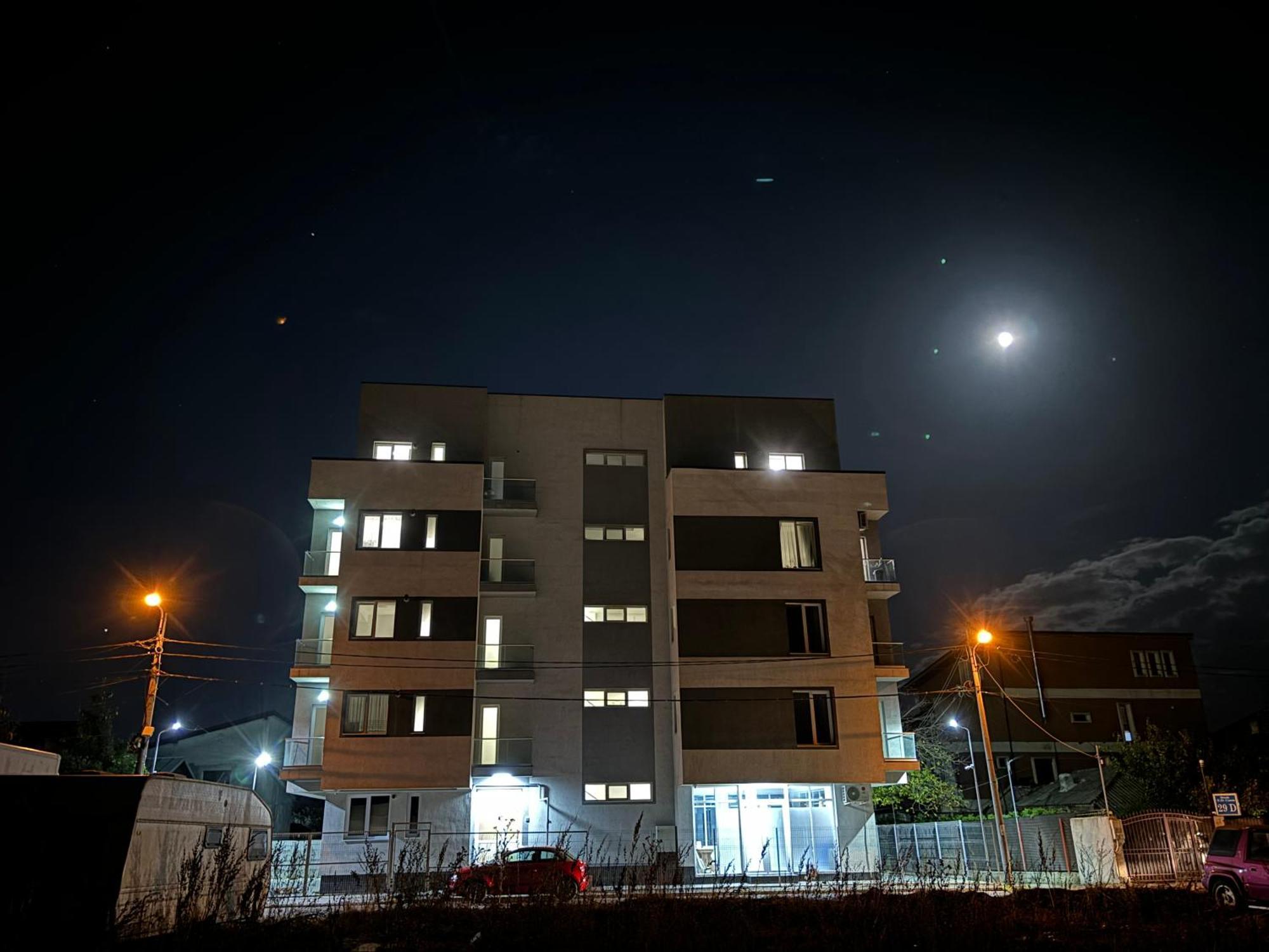 Celine Confort N. D. Cocea Bucharest Exterior photo